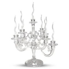 شمعدان روی کیک