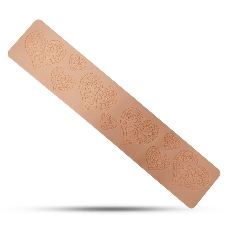 قالب سیلیکونی گارنیش (گیپور) طرح قلب کد 52